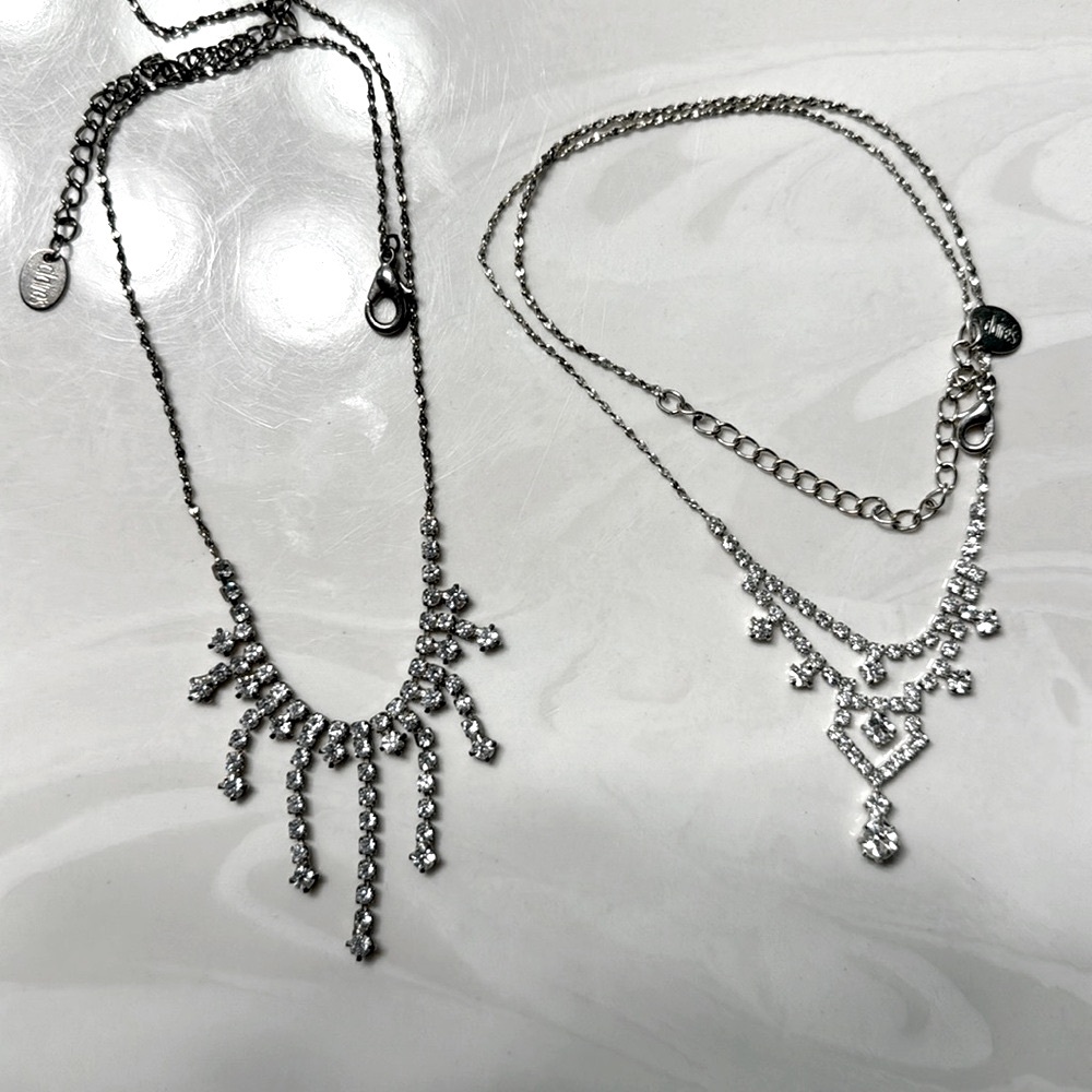 Set of 2 Sparkly Necklaces